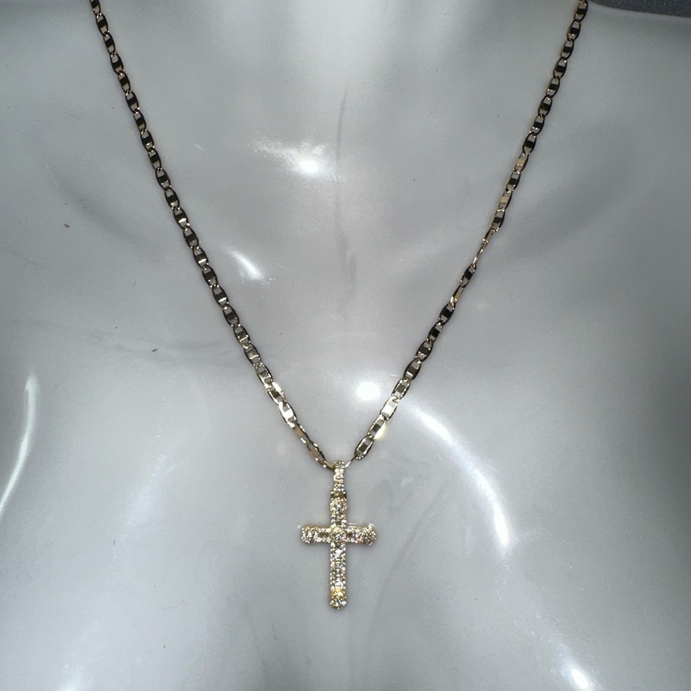 Moissanite Cross with GRA CERTIFICATE